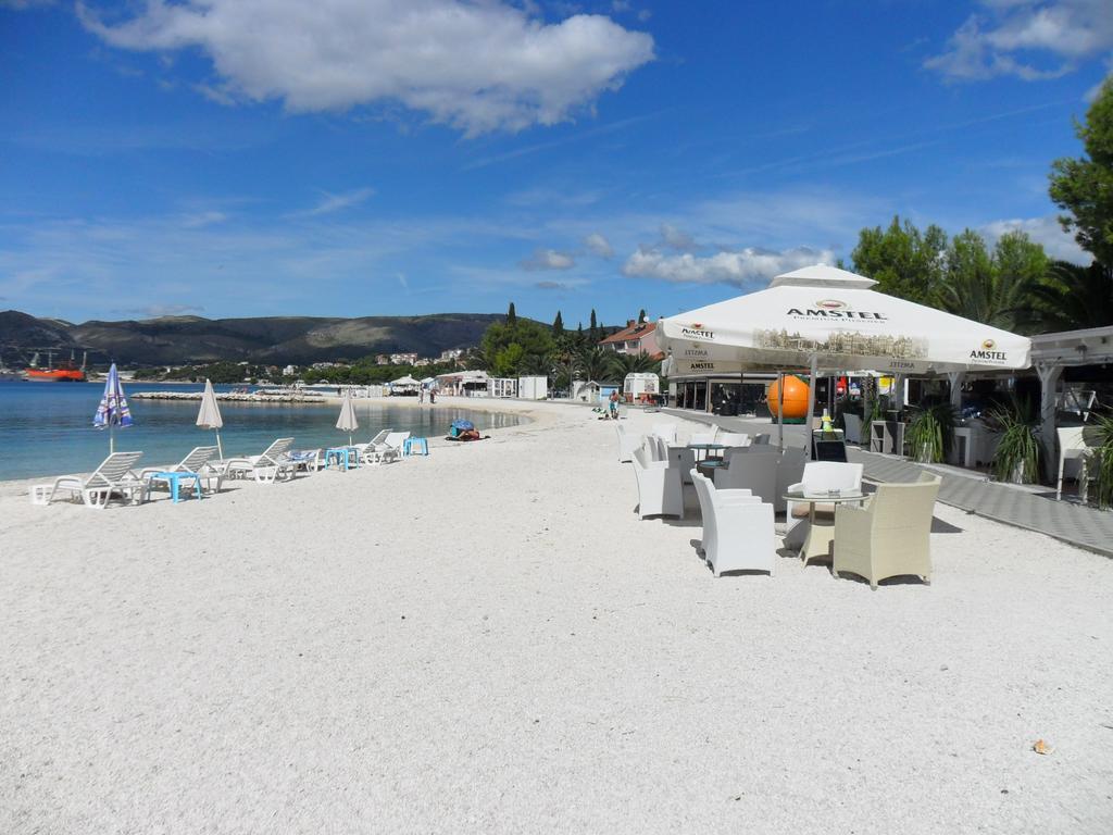Apartments Mavarcica Трогир Экстерьер фото