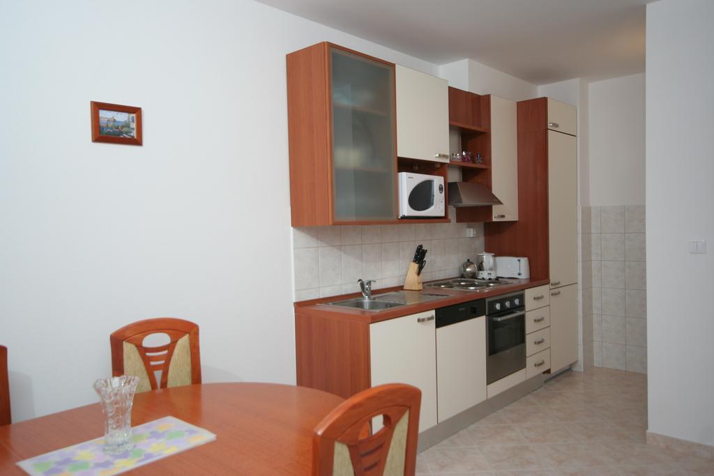 Apartments Mavarcica Трогир Номер фото